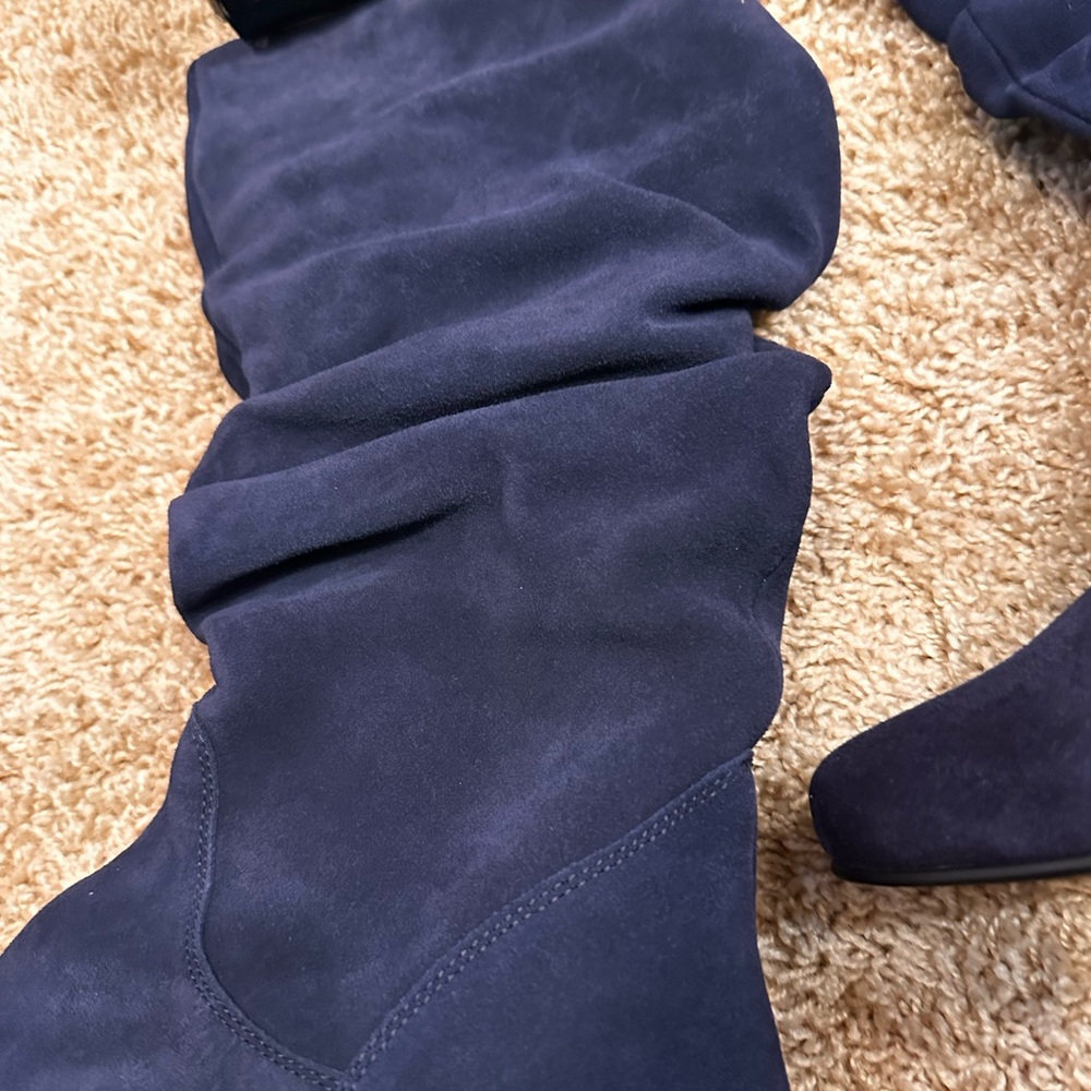 NEW - STEVE MADDEN BLUE SUEDE SLOUCH BOOTS - Picture 9 of 11